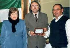 El escritor Jos Salguero Duarte con la Vicepresidenta y el Presidente